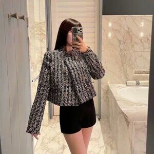 Double-Breasted Cropped Tweed Blazer with Gold Thread - Elegant Statement